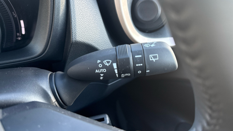 Toyota Aygo X 1.0 VVT-i Edge 5dr Auto Petrol Hatchback